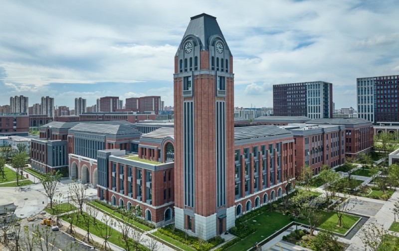 医工交叉的“数智桥梁”：当AI F5G-A万兆全光网照进百年医学殿堂