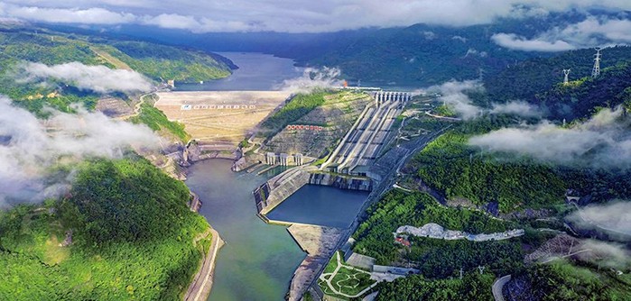 当AI读懂风雨与江河：华能澜沧江清洁能源基地的智能跃迁