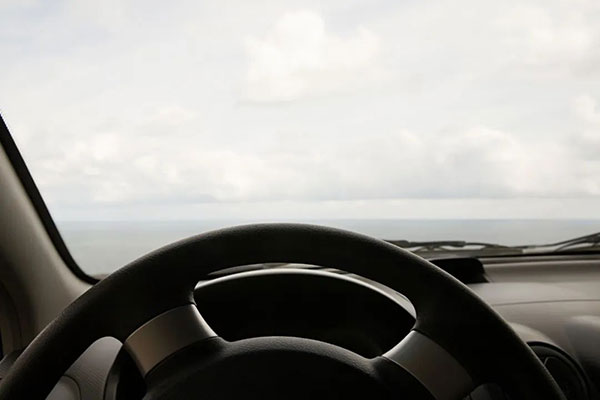 腾“云”驾“车”：智能汽车云端进化